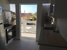 New Fantastic Apartment near Palm Beach