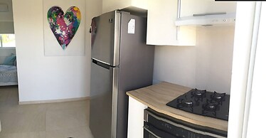 New Fantastic Apartment near Palm Beach