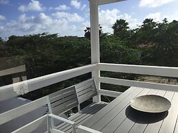 New Fantastic Apartment near Palm Beach