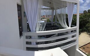 New Fantastic Apartment near Palm Beach