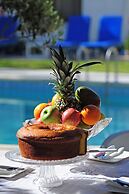 Room in Apartment - One Bedroom Apartment - Just 800 m From the Beach