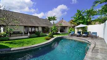 Villa Damai Kecil Seminyak