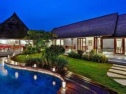 Villa Damai Kecil Seminyak