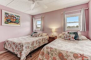 Oceanfront Beach Condo with Private Balcony, Short Walk to Pool and Be