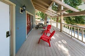 Arrowhead With Pool 2 Bedroom Condo by RedAwning