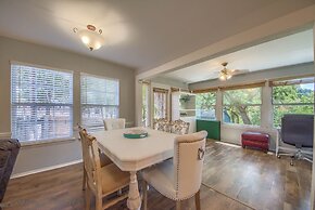 Guadalupe River Retreat RR 1324 4 Bedroom Home by RedAwning