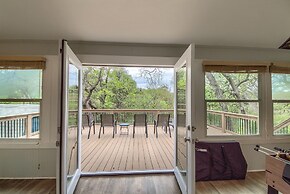 Guadalupe River Retreat RR 1324 4 Bedroom Home by RedAwning