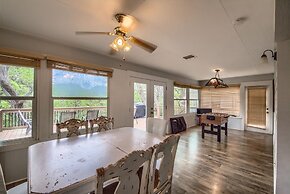 Guadalupe River Retreat RR 1324 4 Bedroom Home by RedAwning