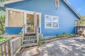 Guadalupe River Retreat RR 1324 4 Bedroom Home by RedAwning