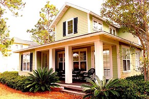 1337 Laurel Grove 3 Bedroom Home by RedAwning