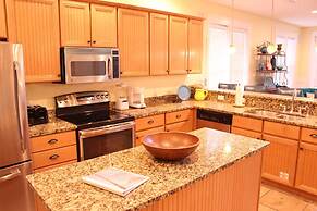 1337 Laurel Grove 3 Bedroom Home by RedAwning