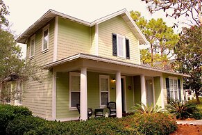 1337 Laurel Grove 3 Bedroom Home by RedAwning