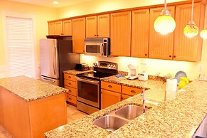 1337 Laurel Grove 3 Bedroom Home by RedAwning