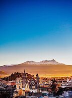 Toluca Centrica House