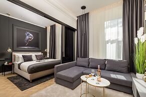 Luxury Number 1 Apartments