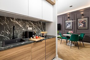 Luxury Number 1 Apartments