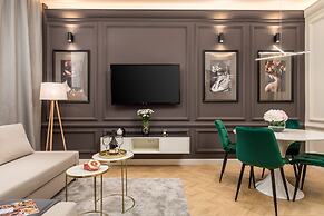 Luxury Number 1 Apartments