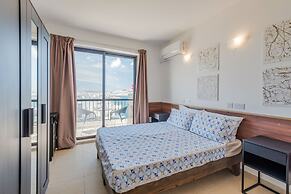 Seashells Seaview Penthouse With Hottub