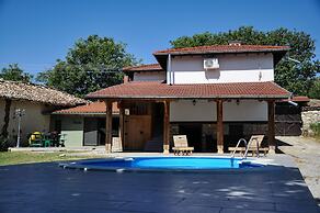 Room-studio Apartment in Palamartsa