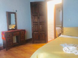 Comfy Bedroom Town House Garden Market Area