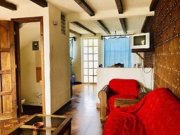 Comfy Bedroom Town House Garden Market Area