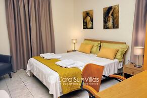 Exceptional Large Villa, Free Heated Pool 1 NOV - 15 Jan, Privacy,prim