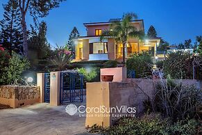 Exceptional Large Villa, Free Heated Pool 1 NOV - 15 Jan, Privacy,prim