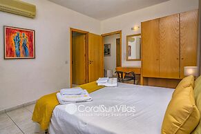 Exceptional Large Villa, Free Heated Pool 1 NOV - 15 Jan, Privacy,prim