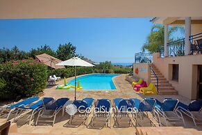 Exceptional Large Villa, Free Heated Pool 1 NOV - 15 Jan, Privacy,prim