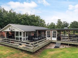 17 Person Holiday Home in Roslev-by Traum