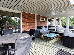 17 Person Holiday Home in Roslev-by Traum