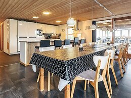 17 Person Holiday Home in Roslev-by Traum