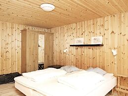 6 Person Holiday Home in Albaek-by Traum