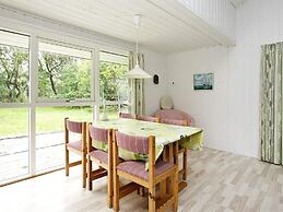 6 Person Holiday Home in Albaek-by Traum