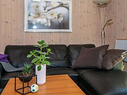 6 Person Holiday Home in Silkeborg-by Traum
