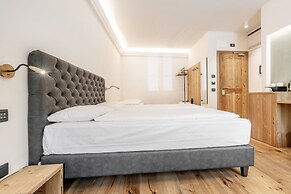 Curt di Clement Eco Mobility Hotel
