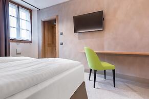 Curt di Clement Eco Mobility Hotel
