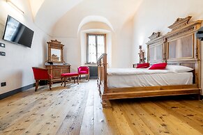 Curt di Clement Eco Mobility Hotel
