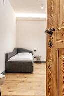 Curt di Clement Eco Mobility Hotel