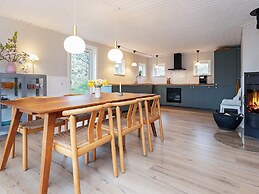8 Person Holiday Home in Saltum