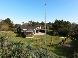 8 Person Holiday Home in Saeby-by Traum