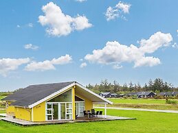 10 Person Holiday Home in Brovst-by Traum