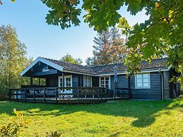 6 Person Holiday Home in Allingabro