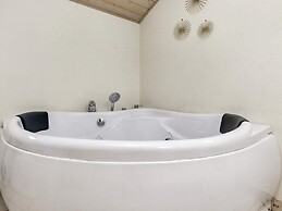 12 Person Holiday Home in Storvorde-by Traum