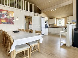 12 Person Holiday Home in Storvorde-by Traum