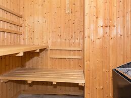 6 Person Holiday Home in Henne-by Traum