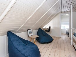 9 Person Holiday Home in Harboore-by Traum