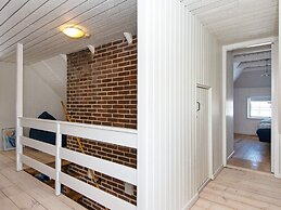 9 Person Holiday Home in Harboore-by Traum