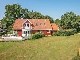 8 Person Holiday Home in Haderslev-by Traum
