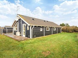 8 Person Holiday Home in Harboore-by Traum
